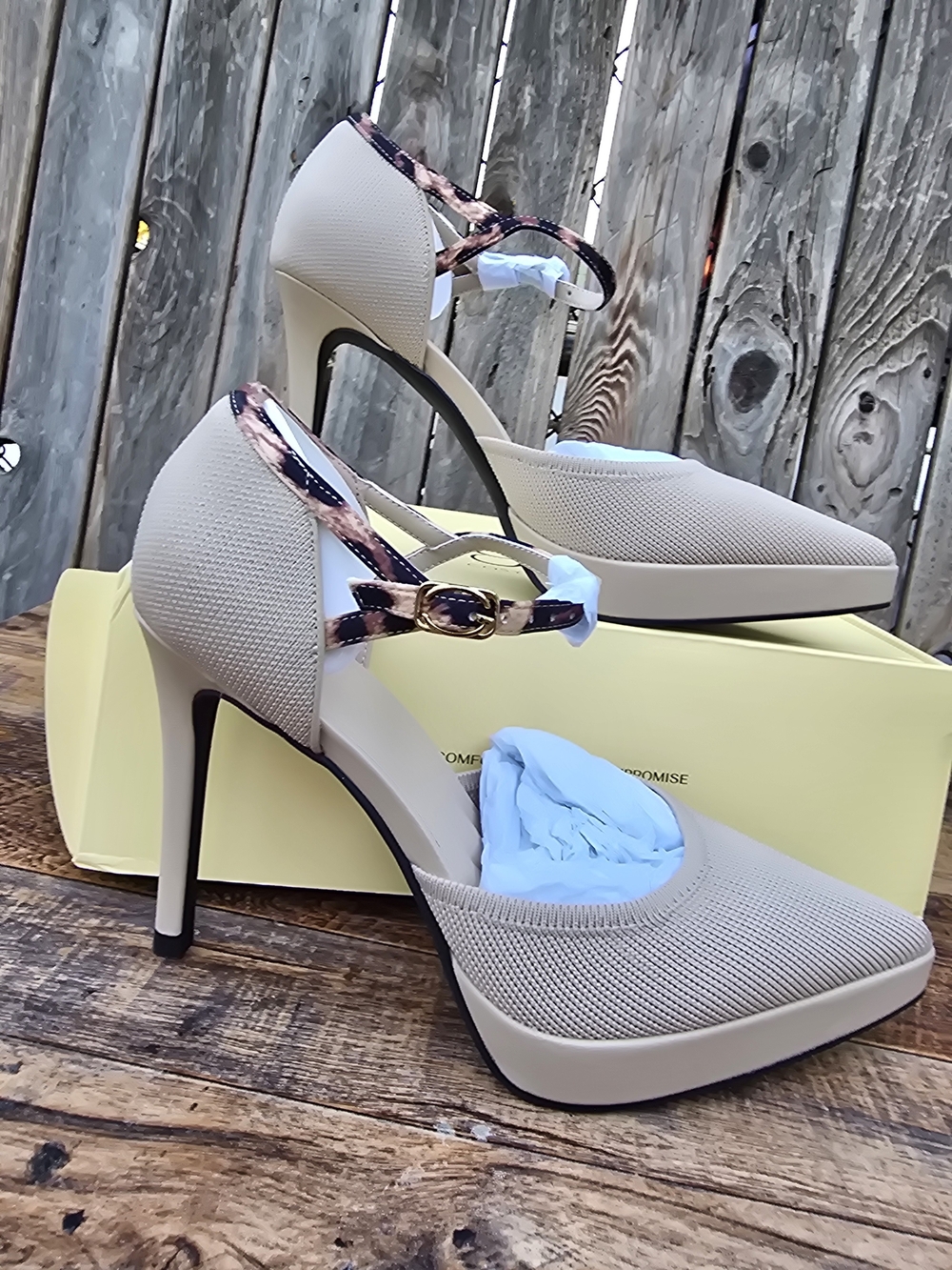 Cosy Island Women's Beige Pointed Toe D'Orsay Heels with Ankle Strap Size 8.5 - Picture 4 of 16